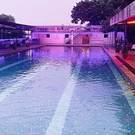 Hotel Ricardo Ουαγκαντουγκού Εξωτερικό φωτογραφία
